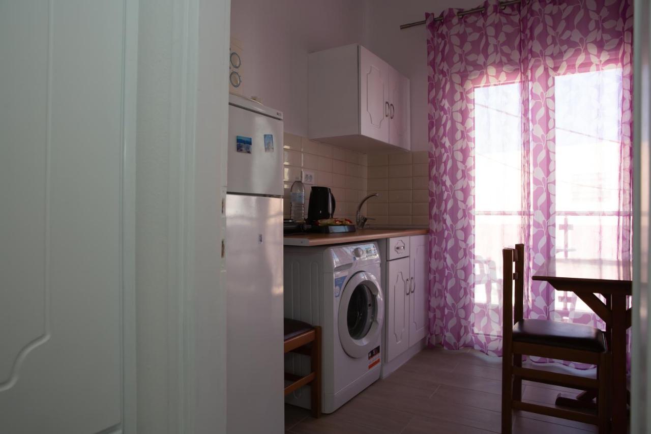 Sea Breeze 2 Apartments Mastihari Exterior foto