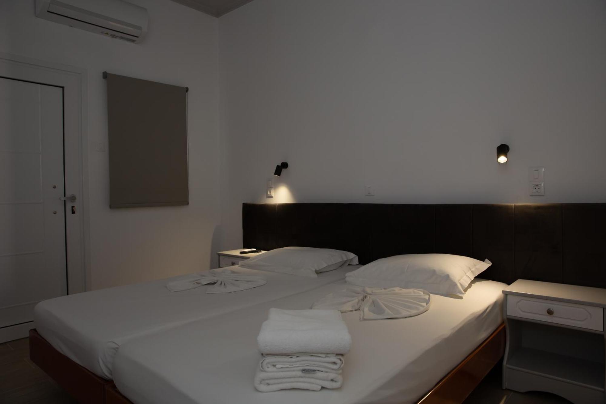 Sea Breeze 2 Apartments Mastihari Exterior foto